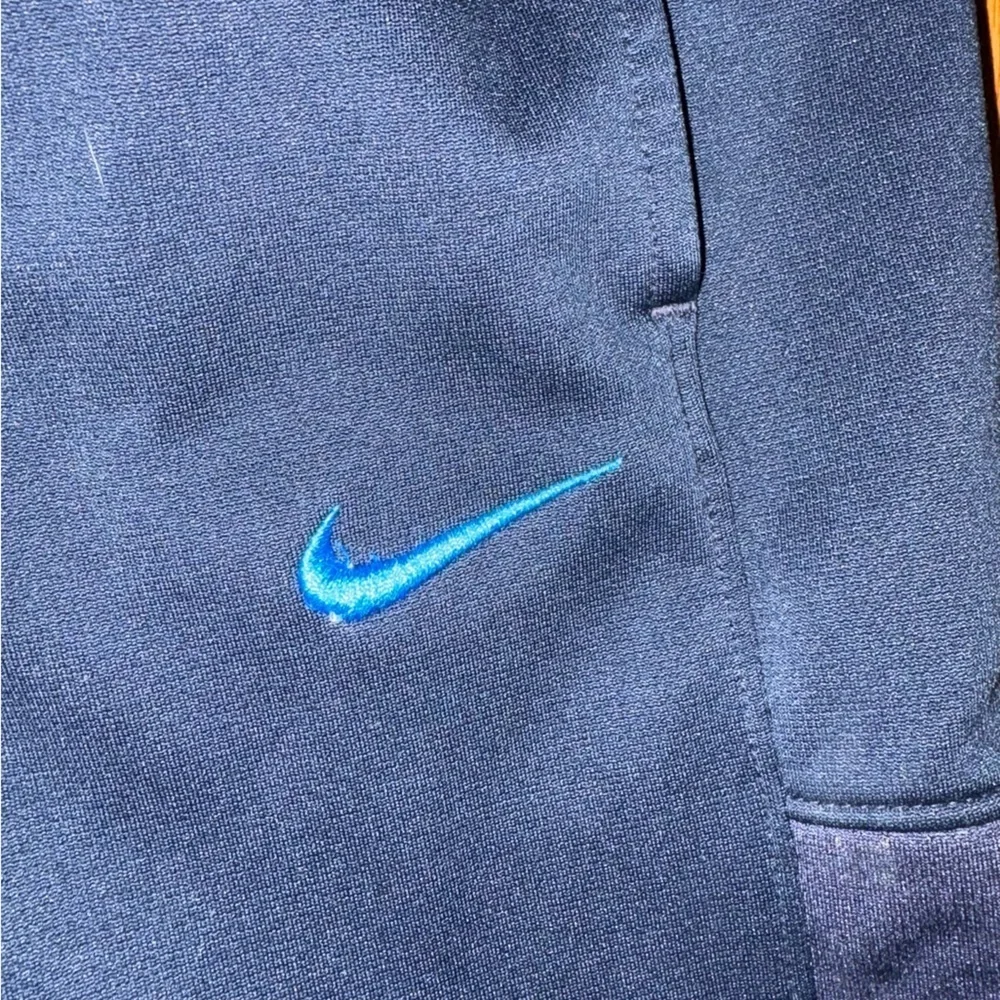 Nike sleek joggers